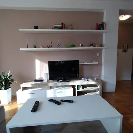 Fair View Apartment *